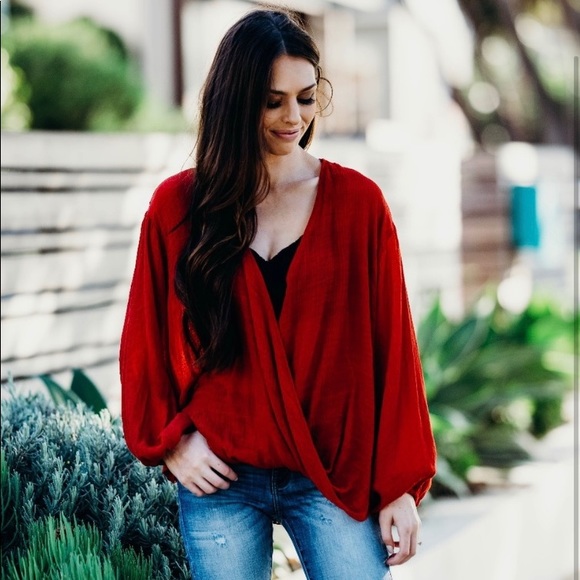 Oversized Faux wrap top NWOT - Picture 3 of 3